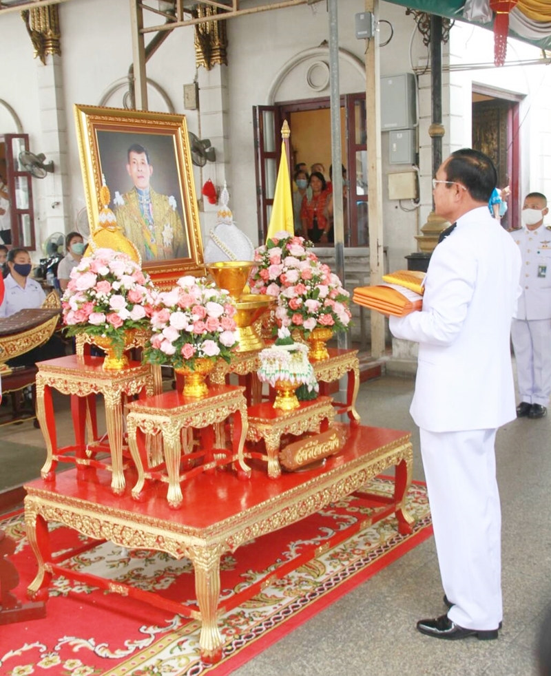 กรมบังคับคดีร่วมถวายผ้าพระกฐินพระราชทานสำนักนายกรัฐมนตรี ประจำปี 2563 ณ วัดระฆังโฆสิตาราม